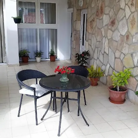 Iva Guest house